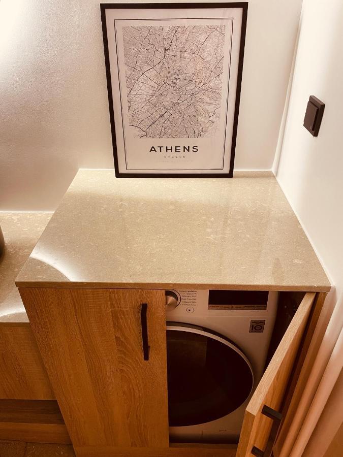 2 Bedroom Apt - Live Like A Local In Kolonaki أثينا المظهر الخارجي الصورة